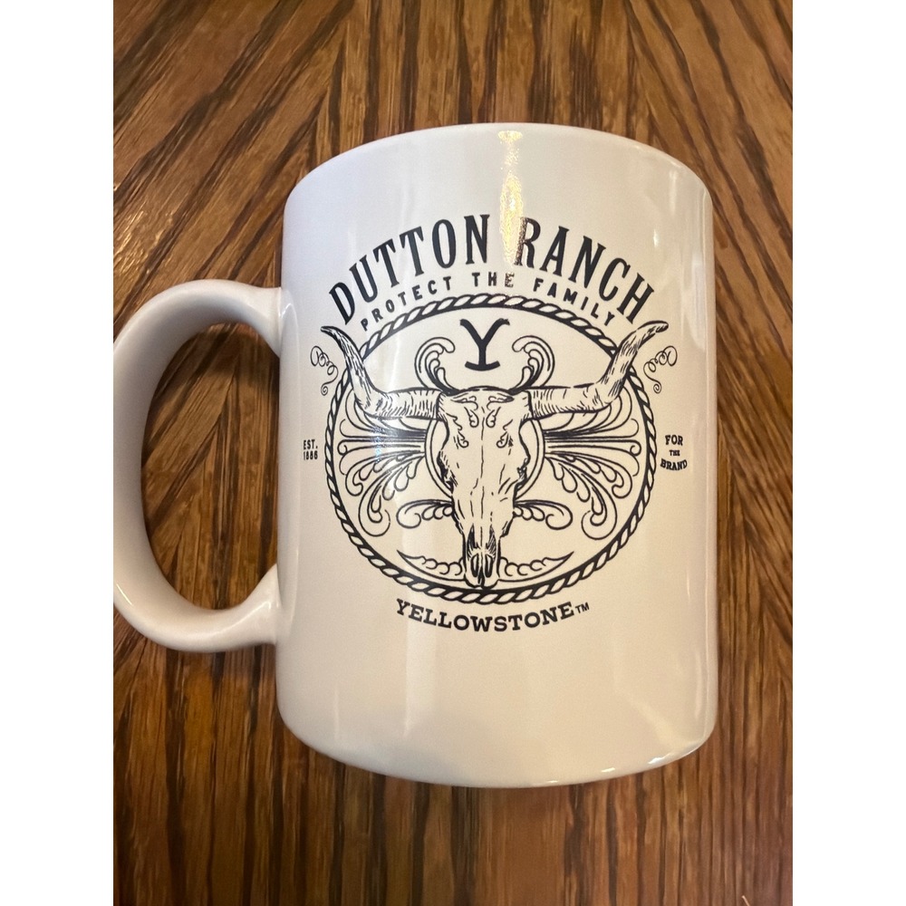 Yellowstone Dutton Ranch 21oz Ceramic Coffee Mug Zak Designs Steer Skull White